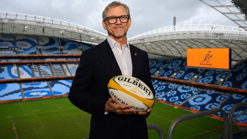 Les Kiss prepara su debut con los Wallabies y apuesta por una evolución del juego australiano